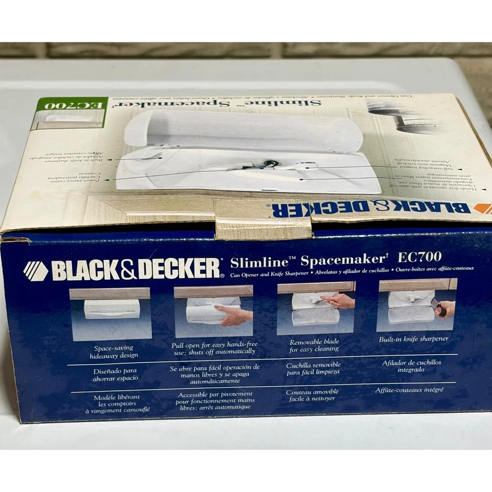 Black & Decker Slimline Spacemaker EC700 Can Opener Knife Sharpener White NIB